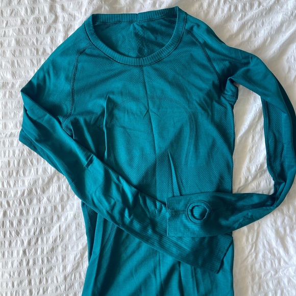 Lululemon Swiftly Run Long Sleeve - Picture 1 of 3